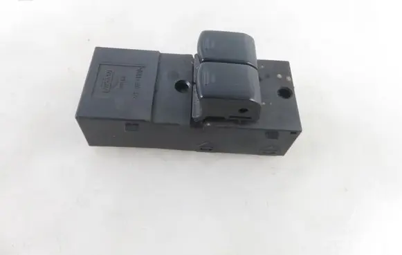 Nissan Micra Electric window control switch 