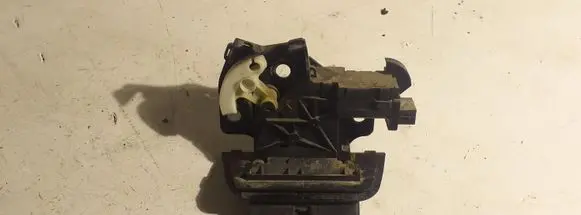 Audi A4 S4 B7 8E 8H Tailgate/trunk/boot lock/catch/latch 8E9827520A