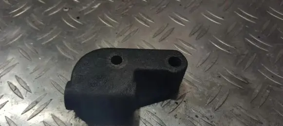 Opel Vectra B Engine mounting bracket 90448772hd