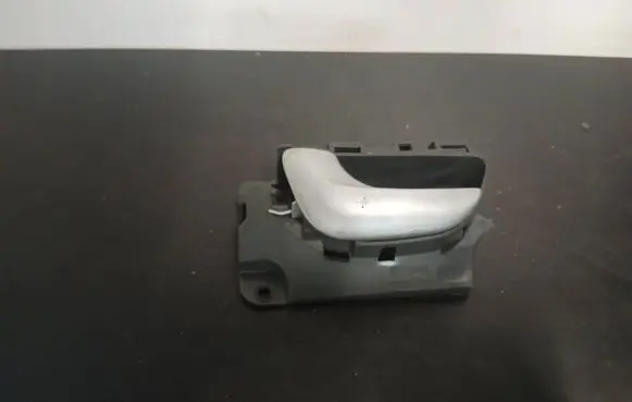 Volvo S80 Rear door interior handle 09170045