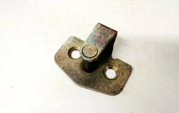 Opel Astra G Front door lock loop/hook striker 