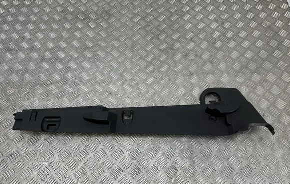 Renault Megane IV Other trunk/boot trim element 767H32643R