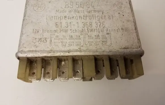 BMW 7 E32 Other relay 895084 61311368326