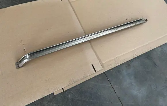 Volkswagen Transporter - Caravelle T4 Sliding door bottom rail 701843872A