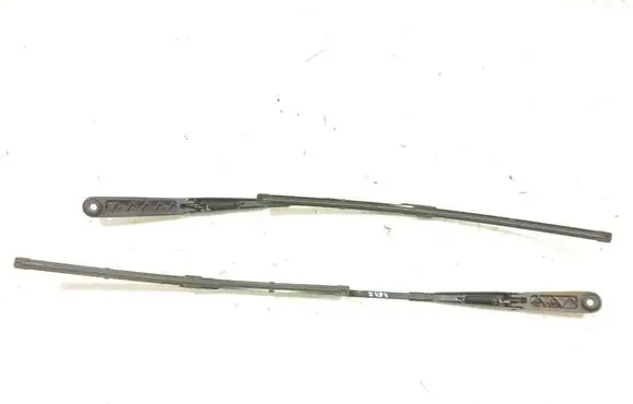 Porsche Panamera (971) Front wiper blade arm 971955409
