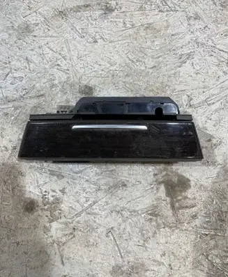 BMW 7 F01 F02 F03 F04 Car ashtray 9119317 22167210 9182502