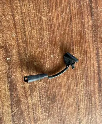 Ford Grand C-MAX Windshield washer spray nozzle XS4117666A
