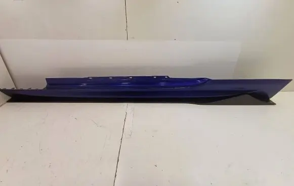 BMW M6 Sill 8050415