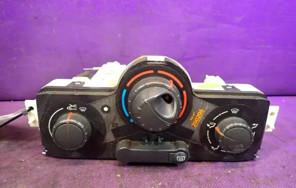 Renault Megane II Interior fan control switch 69420002