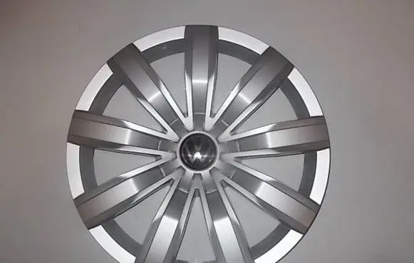 Volkswagen Tiguan R17 wheel hub/cap/trim 5NA601147A