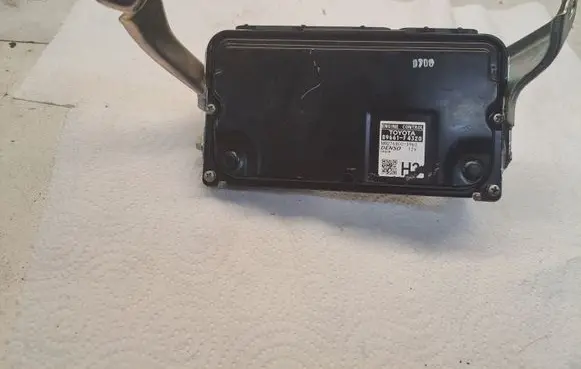 Toyota C-HR I Engine control unit/module 89661F4320