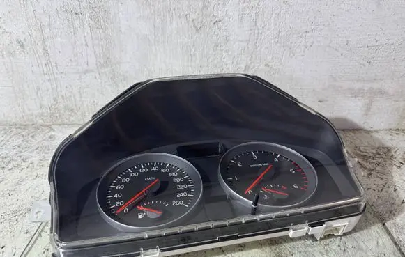 Volvo V50 Speedometer (instrument cluster) 31296228 36002714 69199420T