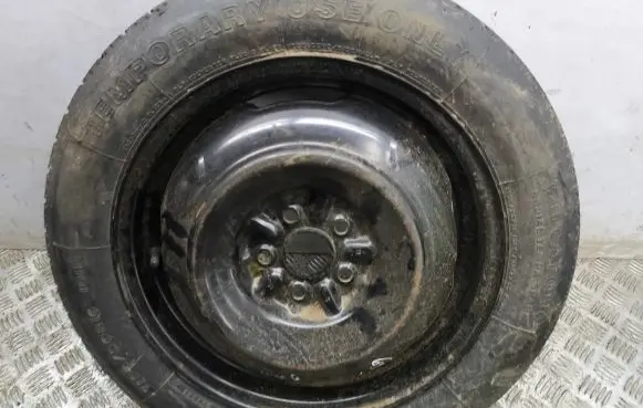 Toyota Avensis T250 R16 spare wheel 