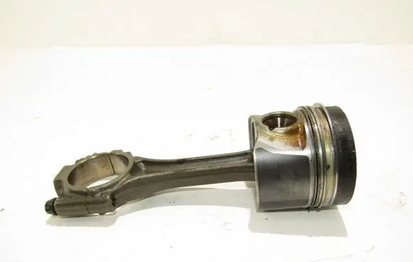 Volkswagen Caddy Piston 