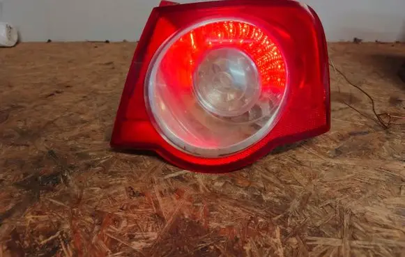 Volkswagen PASSAT B6 Rear/tail lights 3C5945096C