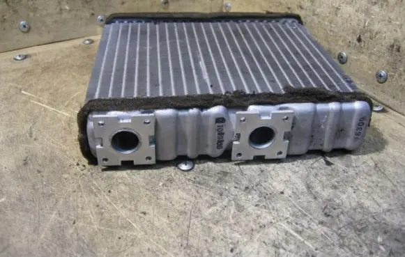 Mitsubishi Pajero Sport I Heater blower radiator