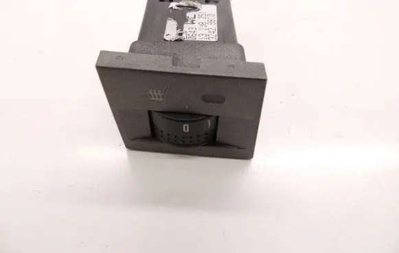 Opel Vectra C Seat heating switch 13138251 D202