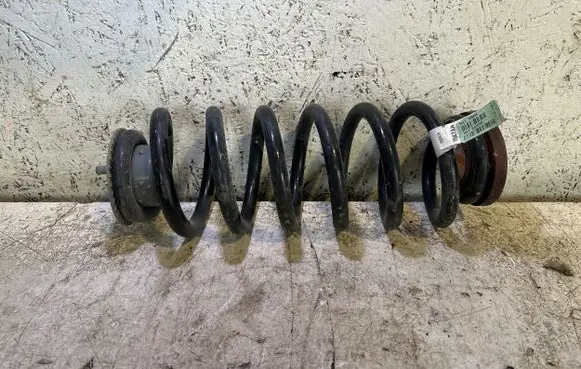 Jeep Cherokee Rear coil spring 68372947AA
