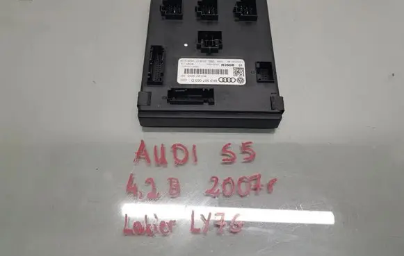 Audi S5 Facelift Comfort/convenience module 8K0907063D