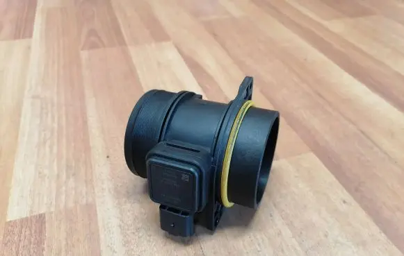 Jaguar XF X250 Mass air flow meter 5WK97011 4R8Q12B579AC 004069463