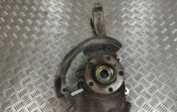 BMW X6 F16 Front wheel hub