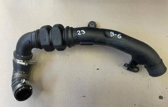 Ford Kuga II Intercooler hose/pipe FV416C646D