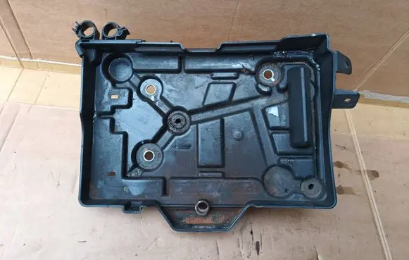 Alfa Romeo Giulietta Battery box tray 51828595 50511024