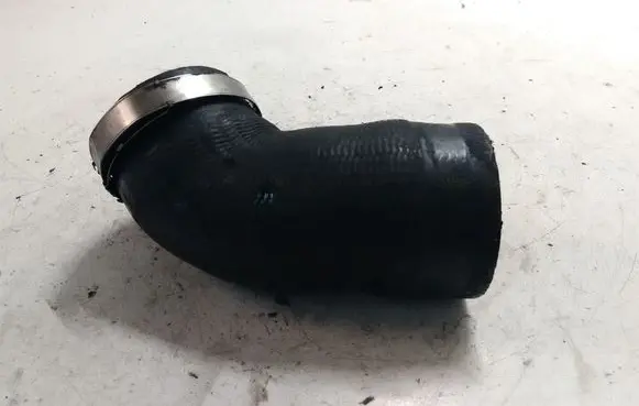 Volkswagen Golf VI Intercooler hose/pipe