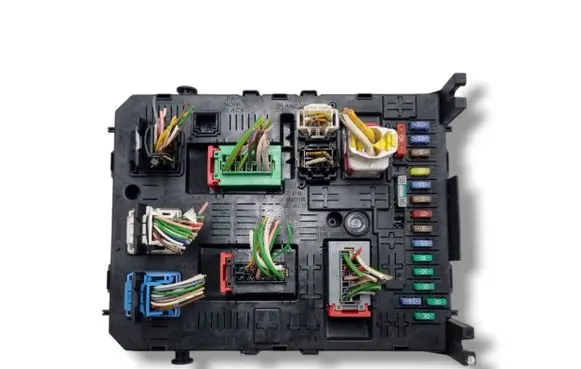 Peugeot Partner Comfort/convenience module 28119759-5