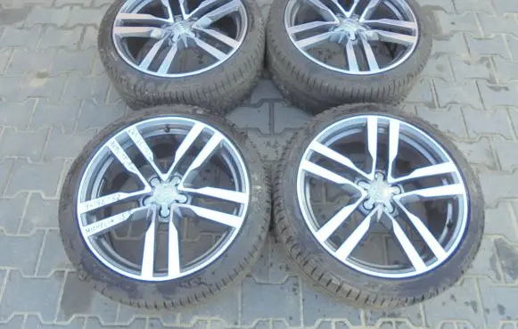 Audi TT TTS RS Mk3 8S R19 alloy rim 