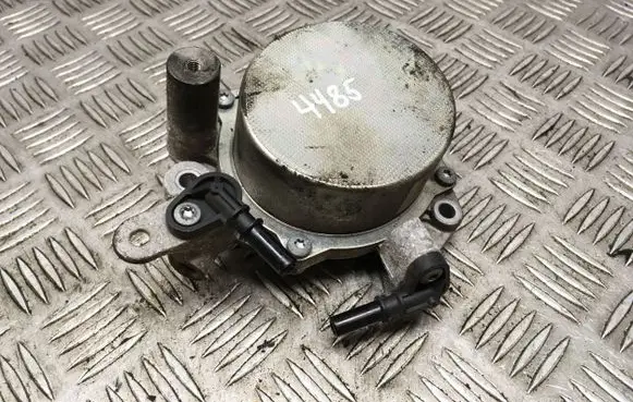 Ford Mondeo MK IV Vacuum pump 9673836180 7021390500 12T3250461