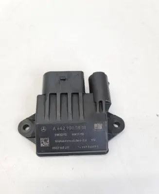 Mercedes-Benz ML W163 Glow plug pre-heat relay A6429005801 0522140210