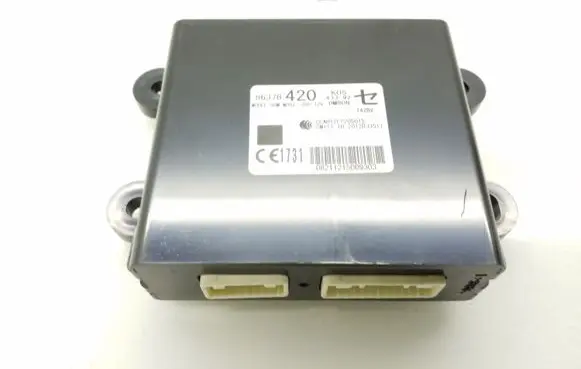 Mitsubishi Outlander Keyless (KESSY) go control unit/module 8637B420