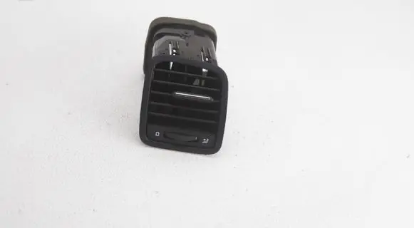 Skoda Yeti (5L) Dashboard side air vent grill/cover trim 5L0819702