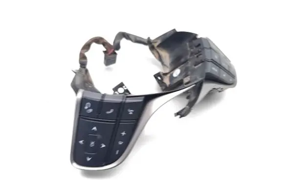 Lexus UX Steering wheel buttons/switches 75L242