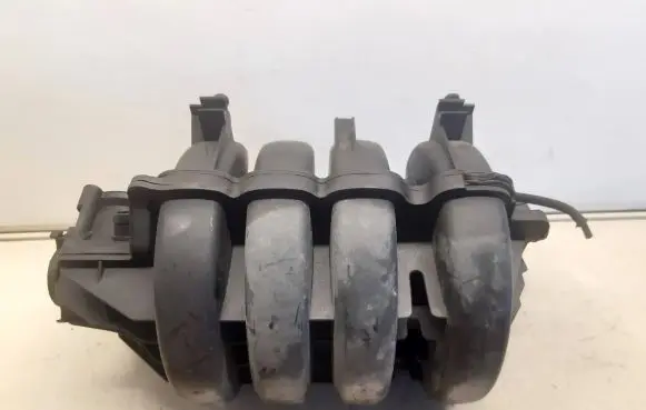 Volkswagen Golf V Intake manifold 03C129711F 03C129709F 2900310509