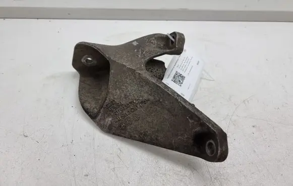 Audi A6 S6 C6 4F Engine mounting bracket 4F0199307N 4F0199307