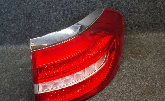 Mercedes-Benz E W213 Rear/tail lights