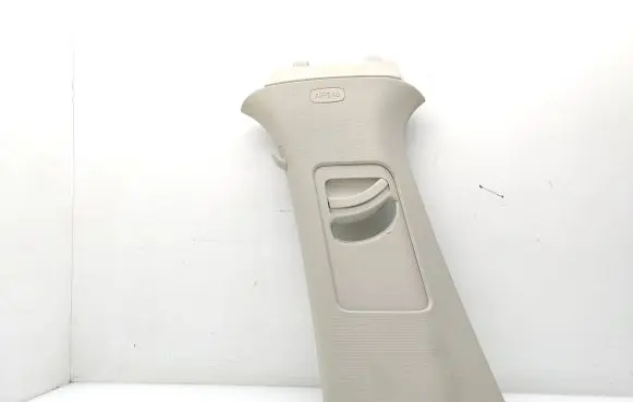 Skoda Octavia Mk3 (5E) (B) pillar trim (top) 5E0867243 22E00957
