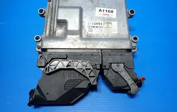 Mazda 6 Engine control unit/module SH0618881N 275700-6262
