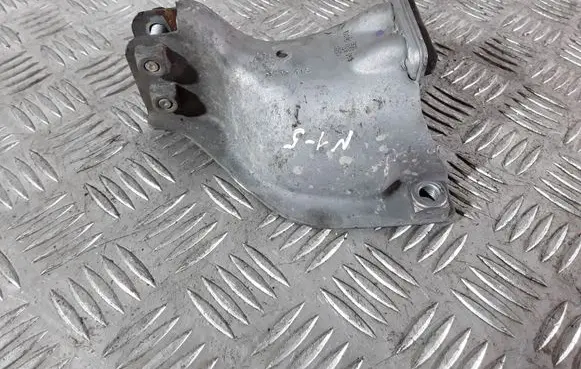 Audi A6 S6 C7 4G Engine mounting bracket 4G0399060G