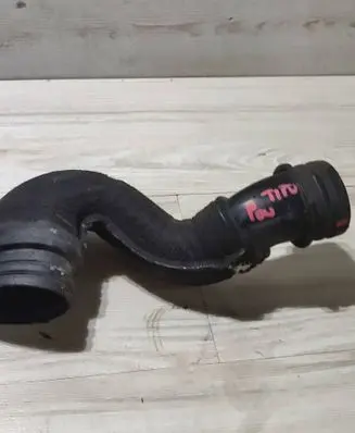 Air intake hose/pipe