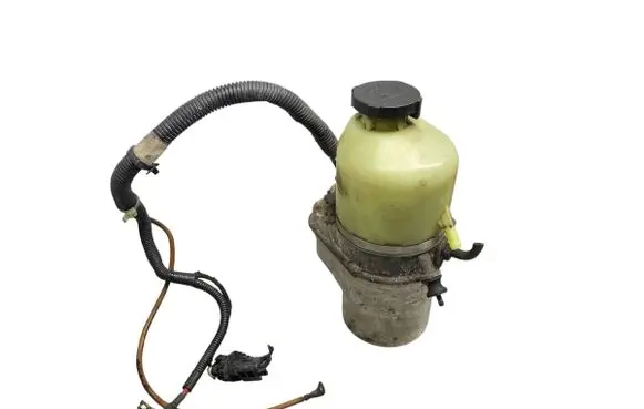 Opel Zafira B Power steering pump