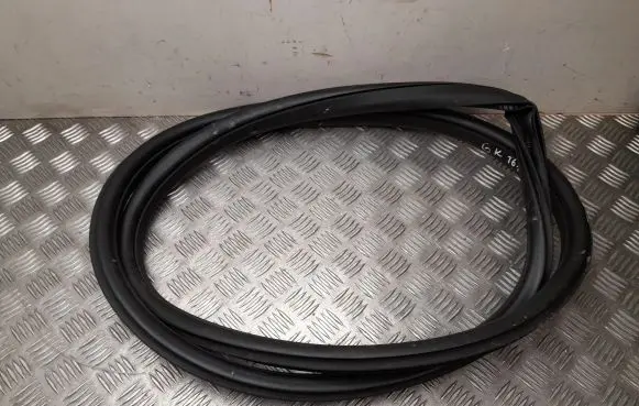 Jaguar I-Pace Rubber seal rear door J9D3253A11A