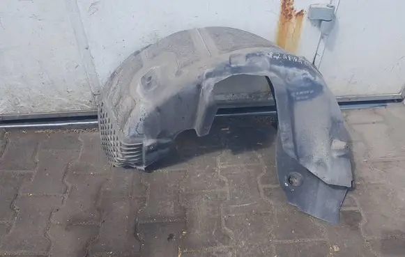 Opel Zafira C Rear arch fender liner splash guards 13301579IAUTOPI 13301579