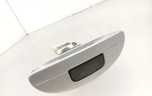 Renault Scenic I Tailgate/trunk/boot exterior handle 8200102583