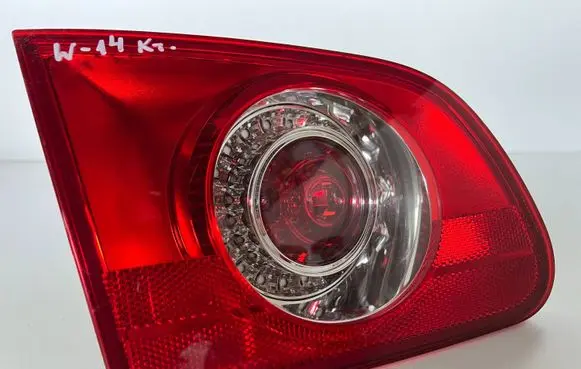 Volkswagen PASSAT B6 Tailgate rear/tail lights 3C9945093