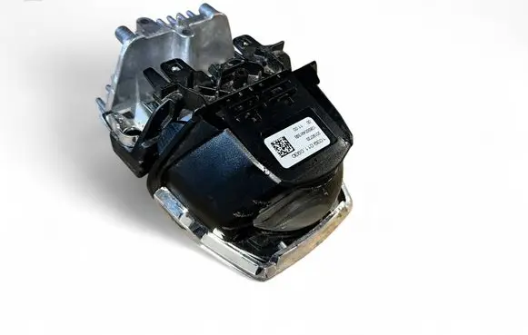 BMW M5 F90 Headlight part 20190723 106500491393 10390110930