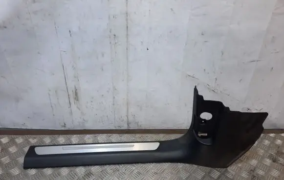 Audi A8 S8 D4 4H Front sill trim cover 4H1867271C 4H1867271