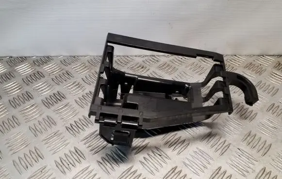 Ford S-MAX Sound amplifier holder/bracket AM21U045F10AD